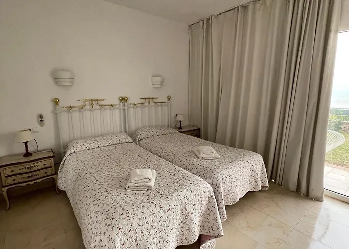 Appartamento La Roca Rental, A Pie De Playa