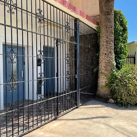 La Roca Rental, A Pie De Playa * Torremolinos