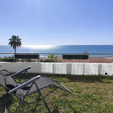 Apartamento La Roca Rental, A Pie De Playa *